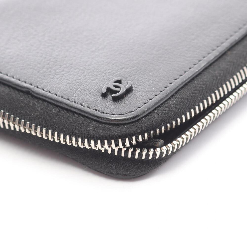 CHANEL Authentic Black Leather Logo Wallet - Picture 11 of 14